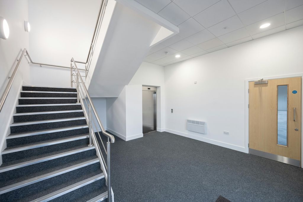 Property photo 3 of 5 Coventry Unit 281.Jpg