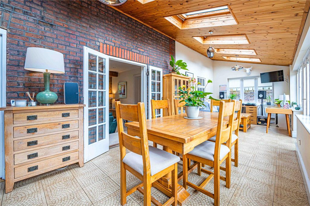 Property photo 3 of 26 Picture No. 04