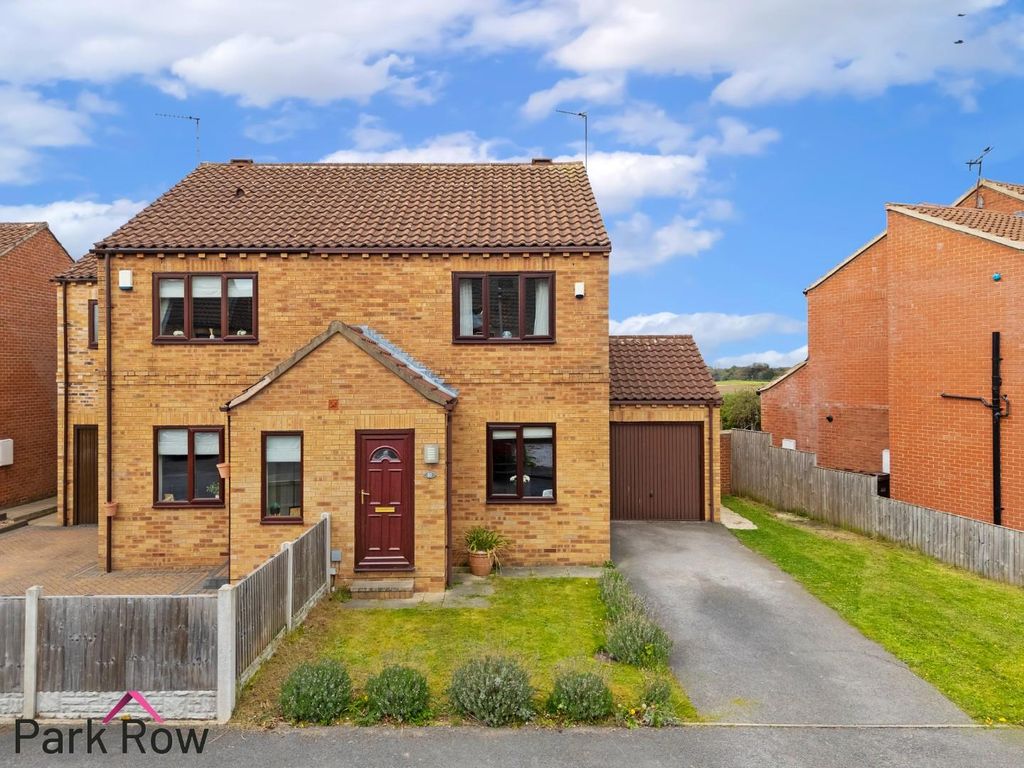 Property photo 1 of 22 Front