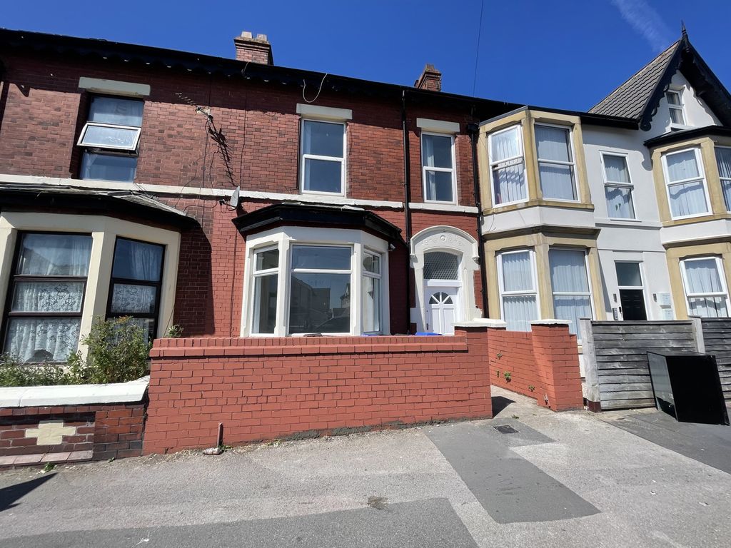 Property photo 1 of 14