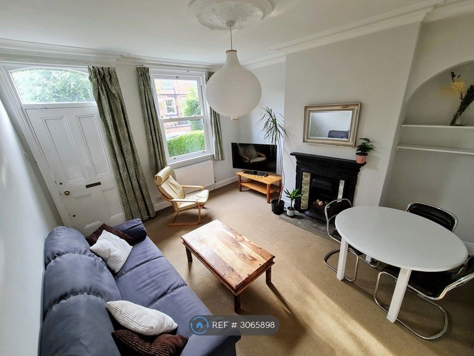 Property photo 2 of 9