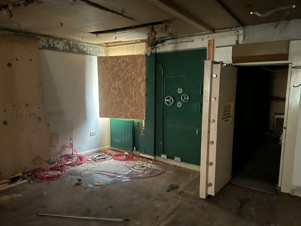 Property photo 3 of 8 Img_3165.Jpeg