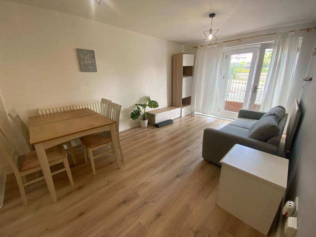 Property photo 2 of 10 Picture No. 14