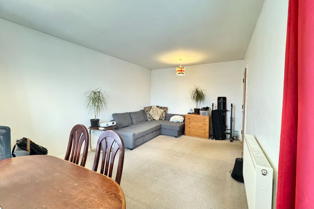 Property photo 2 of 9 Living/Dining Room