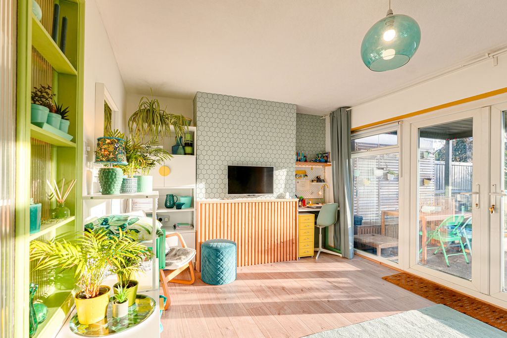 Property photo 2 of 30