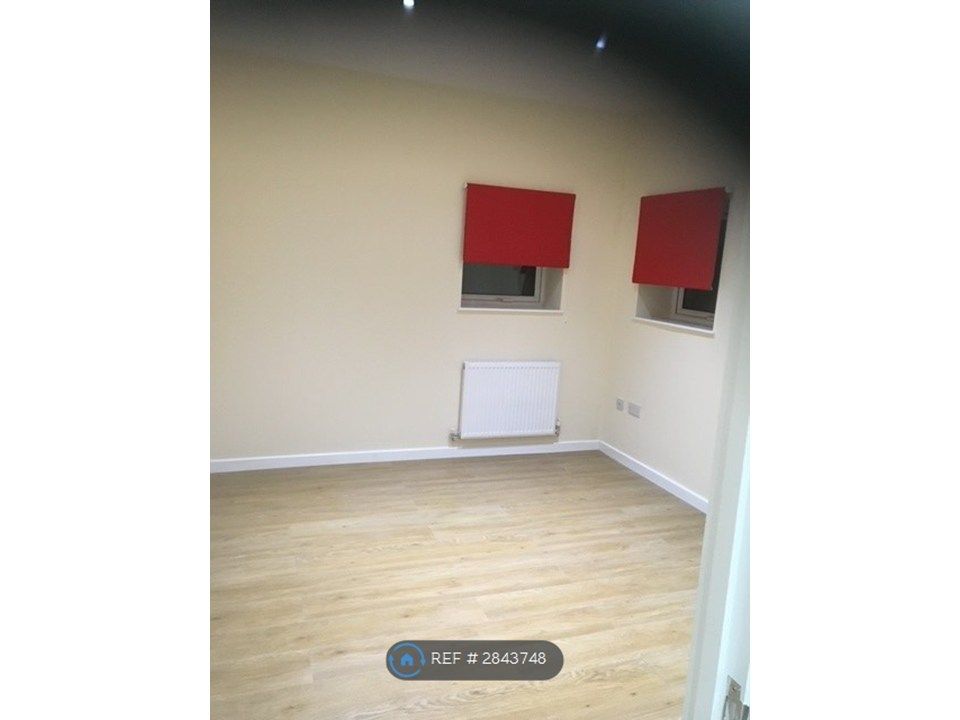 Property photo 2 of 6 Apt 1 With Adjoining Ensuite