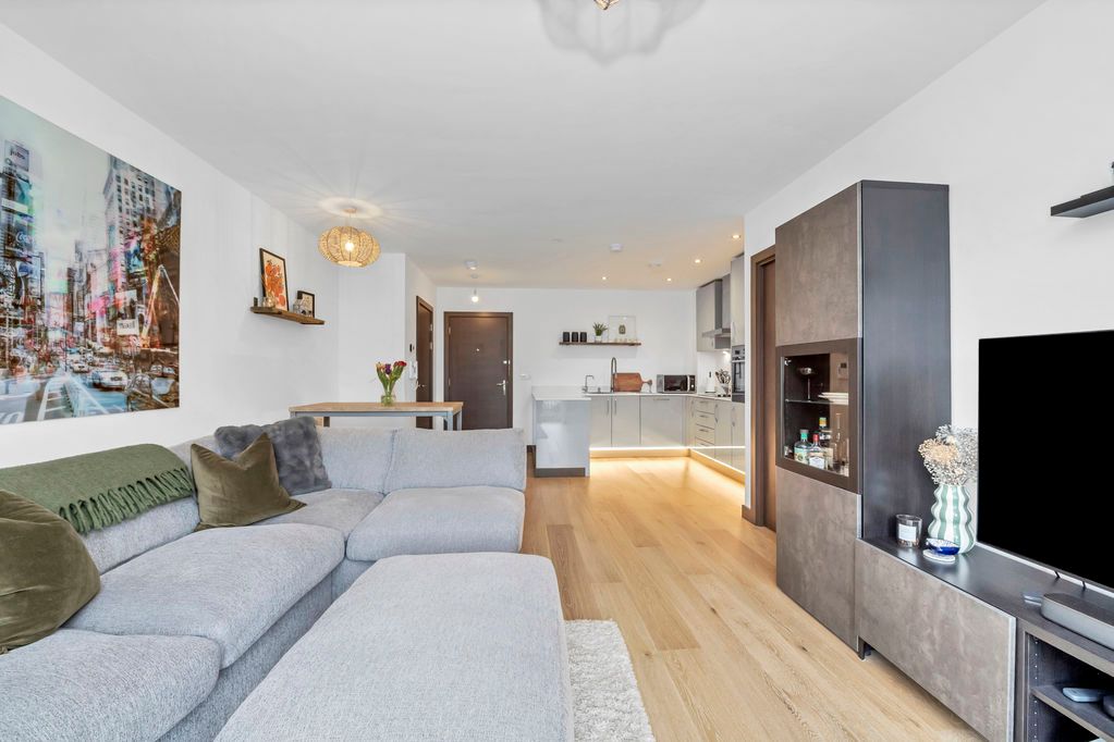 Property photo 3 of 12 Open Plan Living