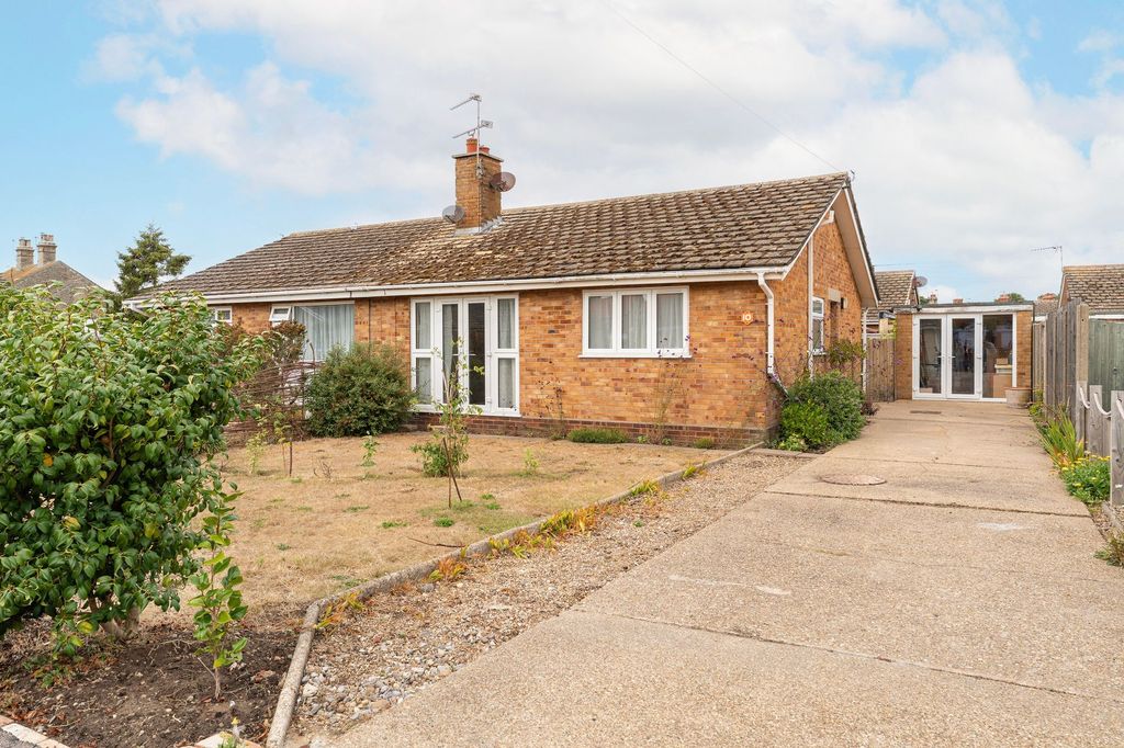 Property photo 1 of 16
