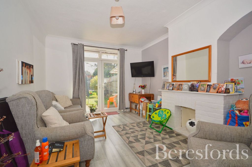 Property photo 2 of 12 Picture No. 04