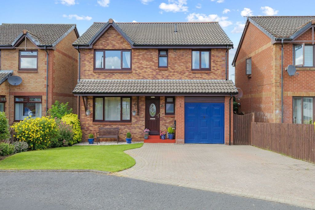 Property photo 1 of 34