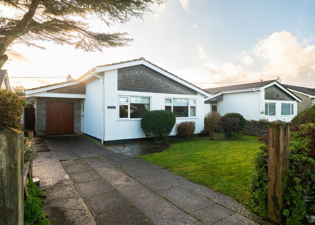 Property photo 2 of 16 Gallery