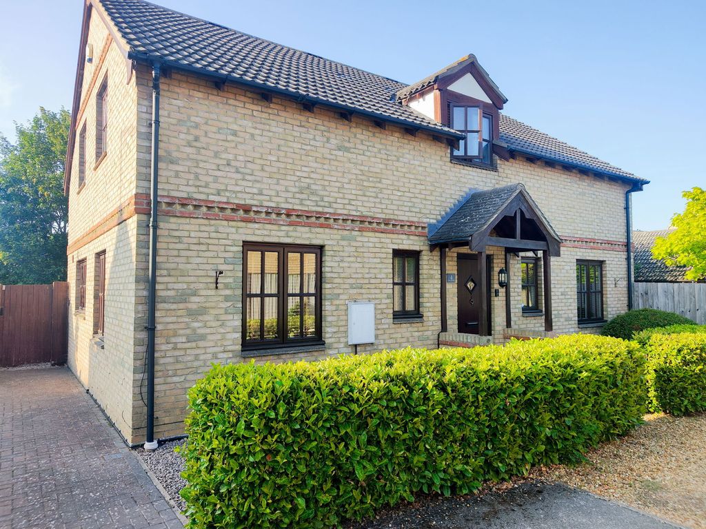 Property photo 1 of 34