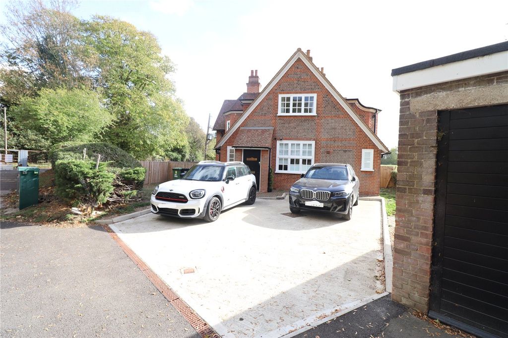 Property photo 1 of 11 Picture No. 05