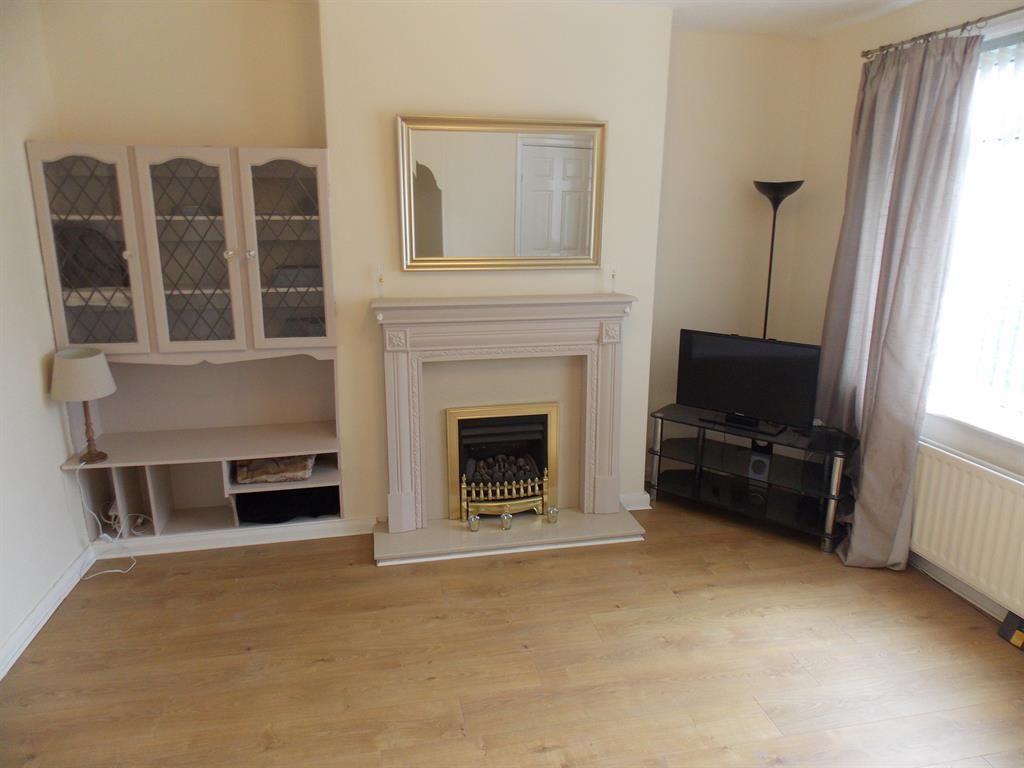 Property photo 2 of 9