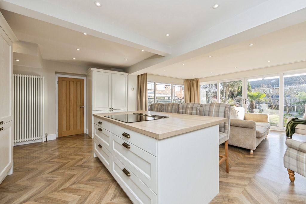 Property photo 3 of 17 1Y8A8375