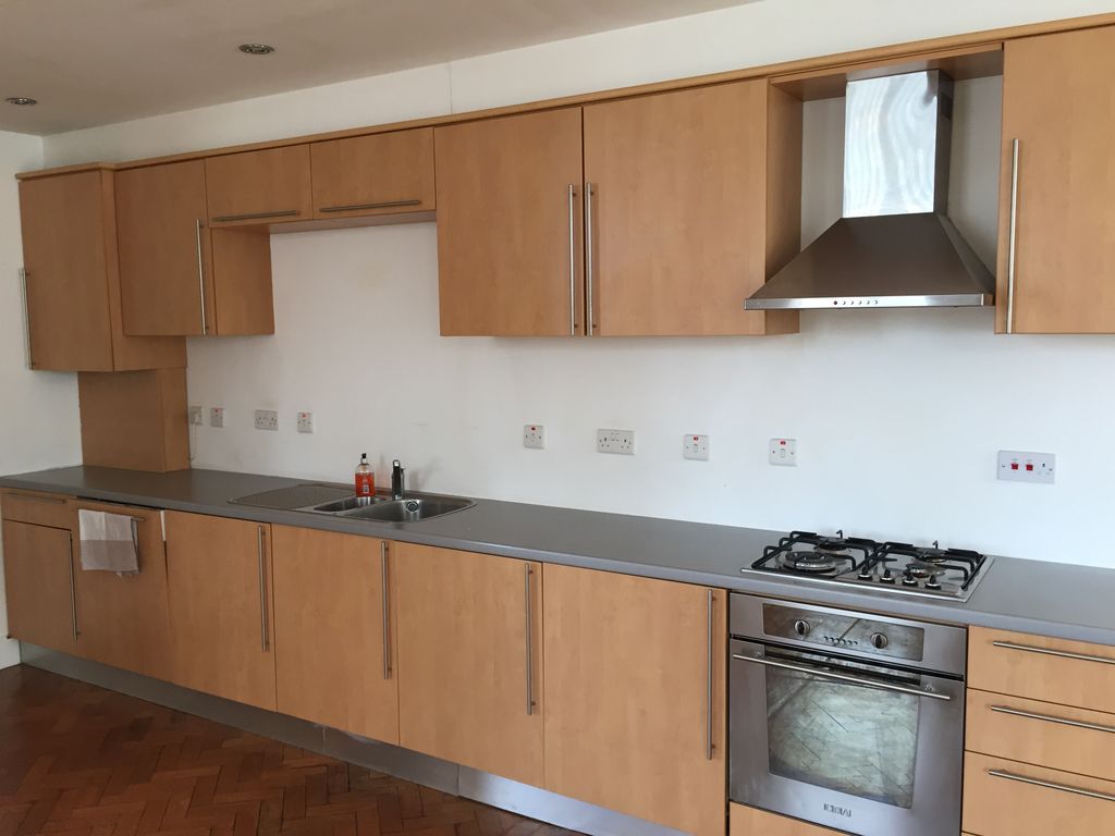 Property photo 2 of 6 Img_9724