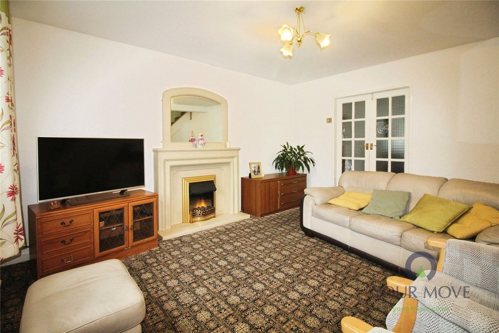 Property photo 2 of 20 Picture No. 32