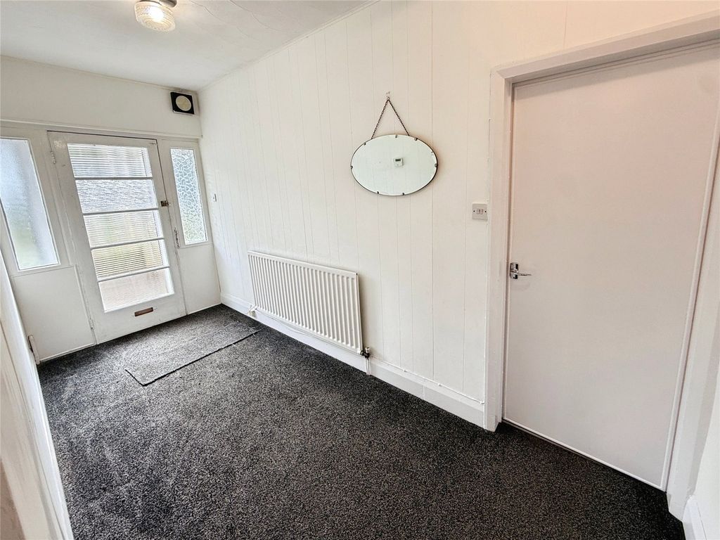 Property photo 2 of 12 Entrance Hallway