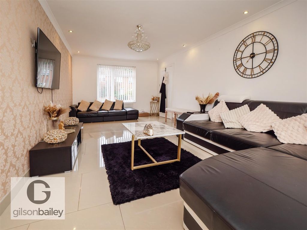 Property photo 2 of 33 38Dentonroad-3.Jpg