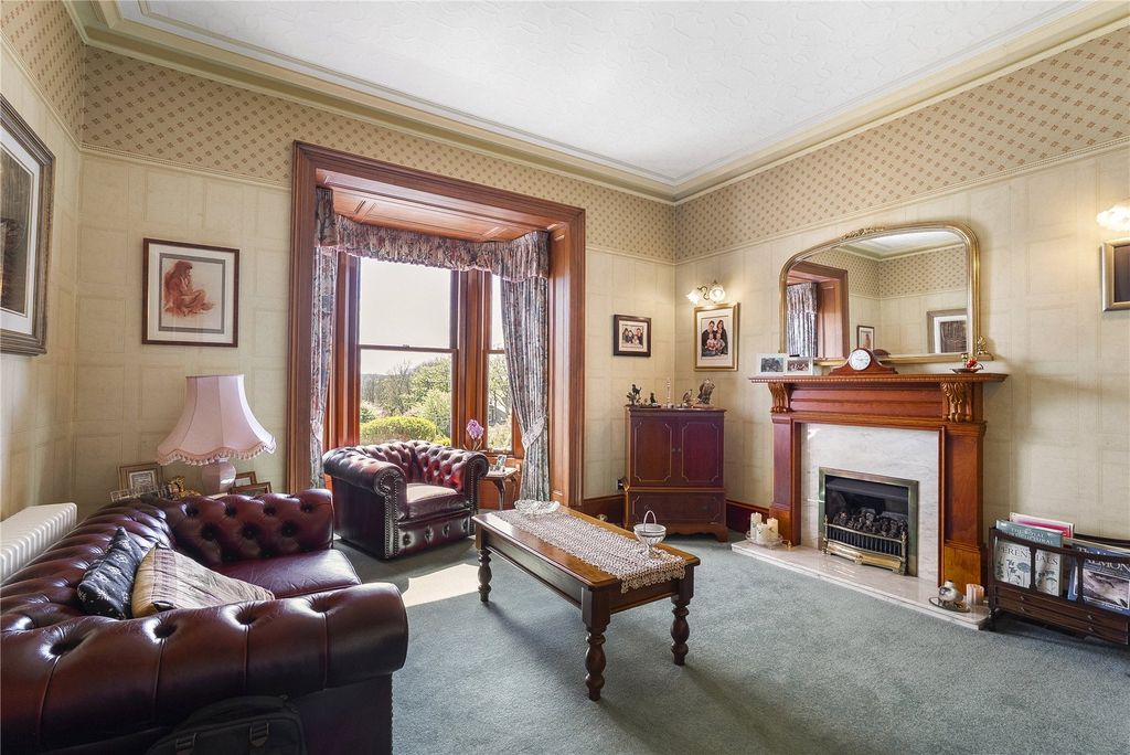 Property photo 2 of 68 Stranathro House