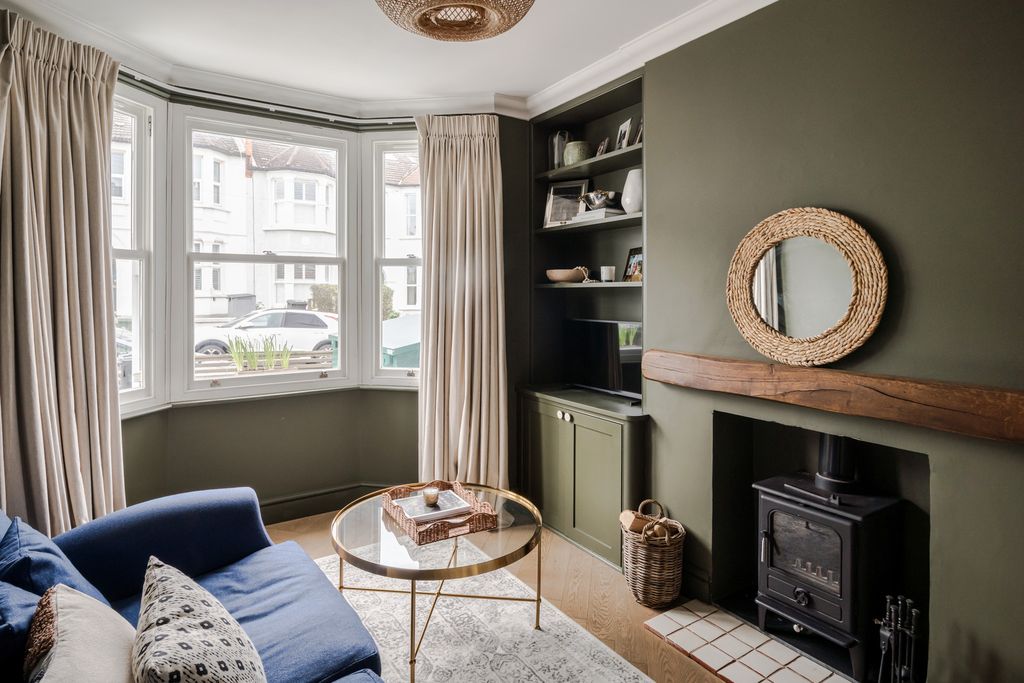 Property photo 3 of 30 A0Op6000006MV05Mag_N3_Webres.Jpg