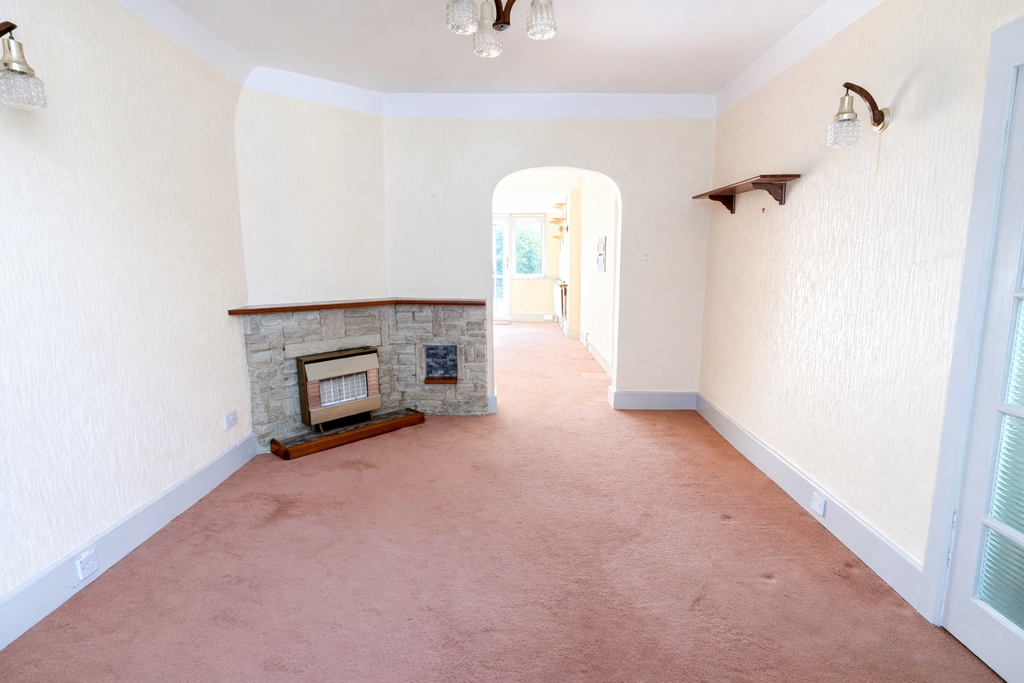 Property photo 3 of 10 Reception 1