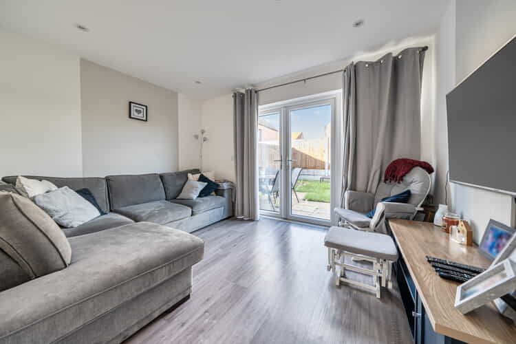 Property photo 2 of 18