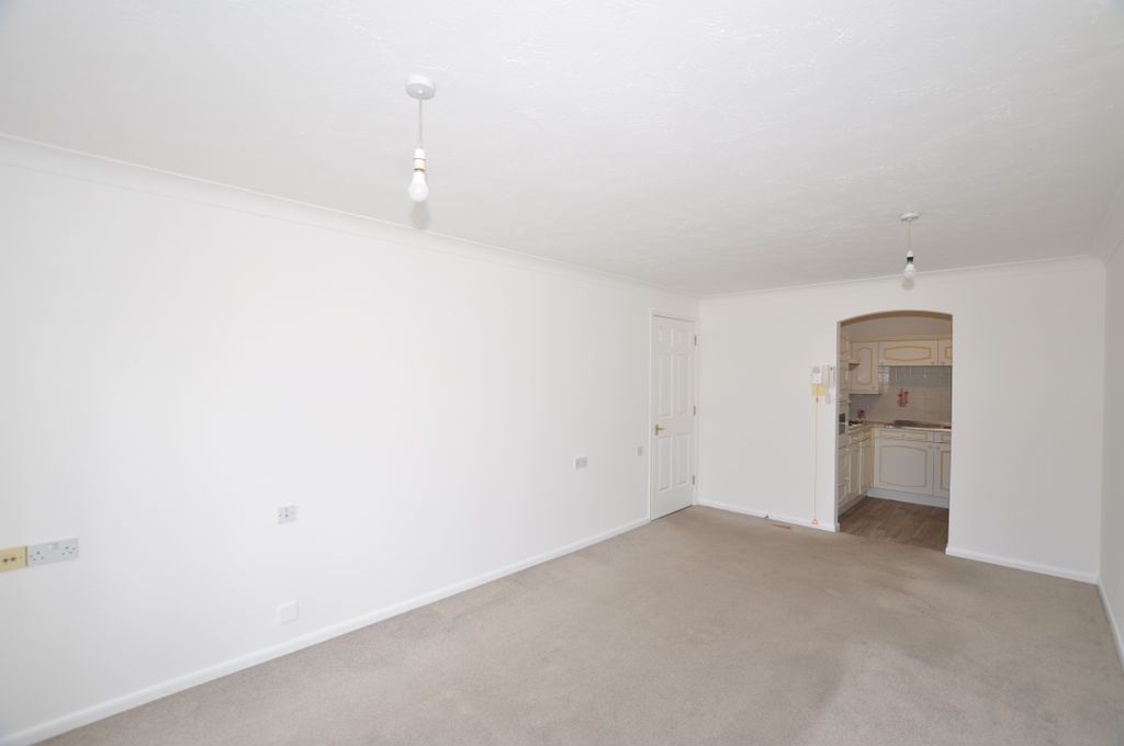 Additional image 6 of 1 bed flat for saleFairbanks Lodge, Furzehill Road, Borehamwood WD6