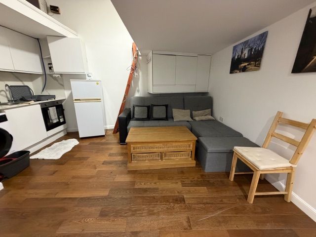 Property photo 2 of 5