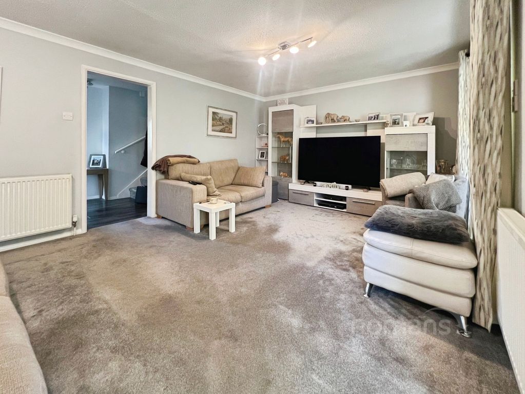 Property photo 3 of 24 Pbox-Img.Jpg