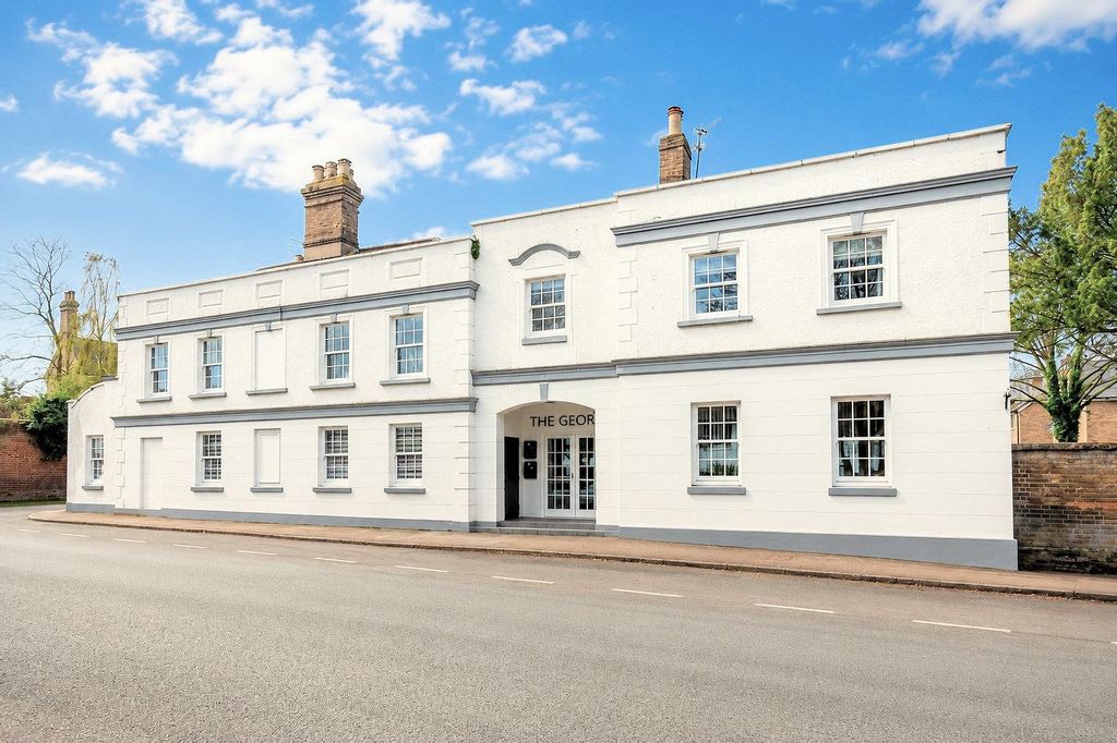 Property photo 1 of 18 7Thegeorgesilsoe - H.Jpg