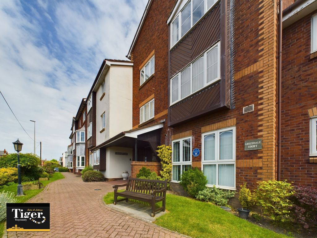 Property photo 1 of 15 Cam02176G0-Pr0246-Still012