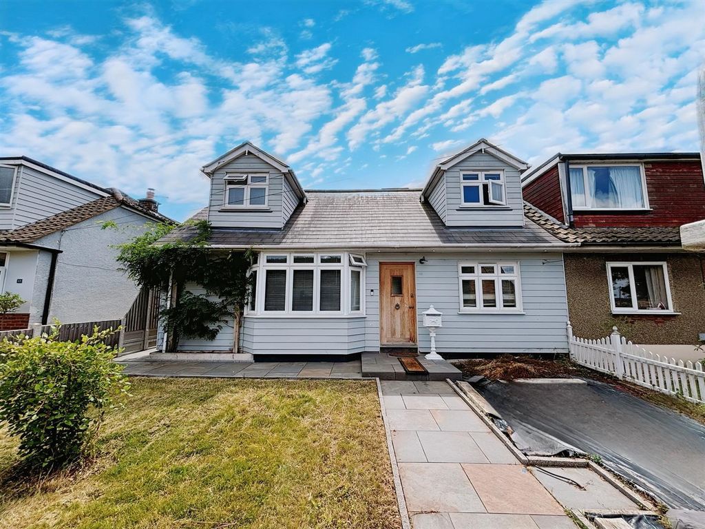 Property photo 1 of 39