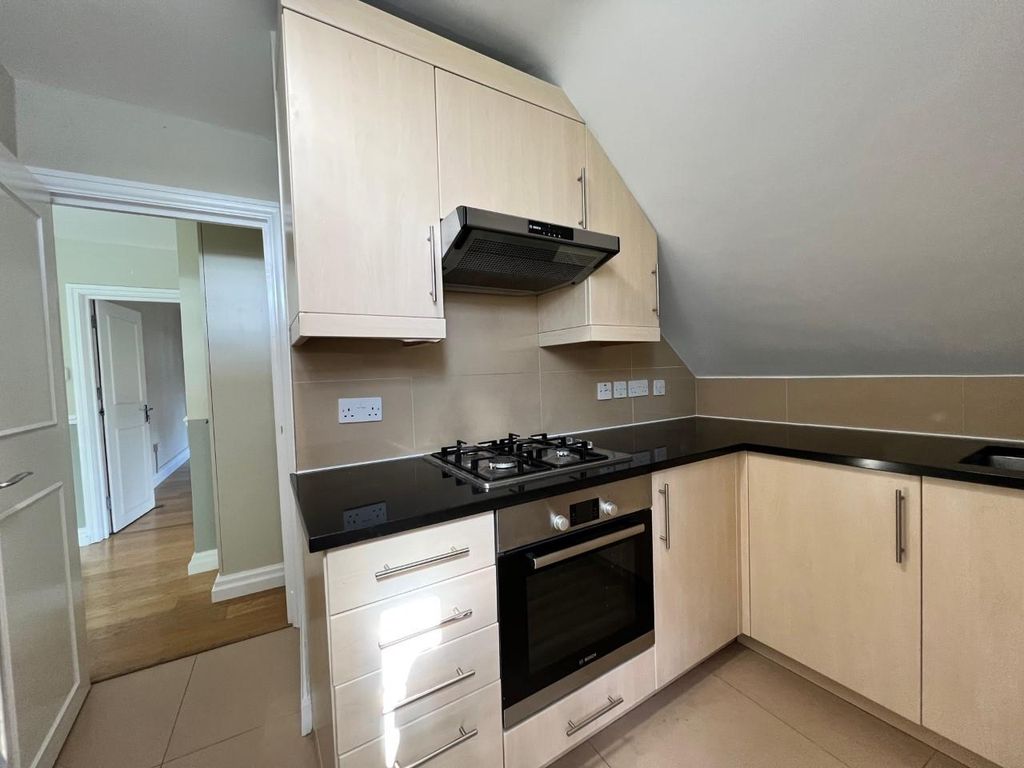 Property photo 3 of 13 Photo