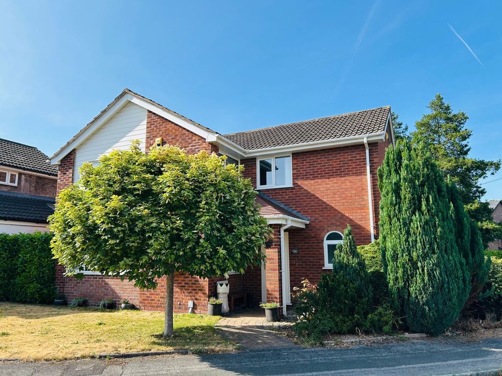 Property photo 1 of 34