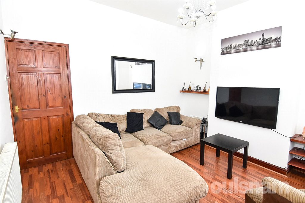Property photo 2 of 20 Picture No. 03