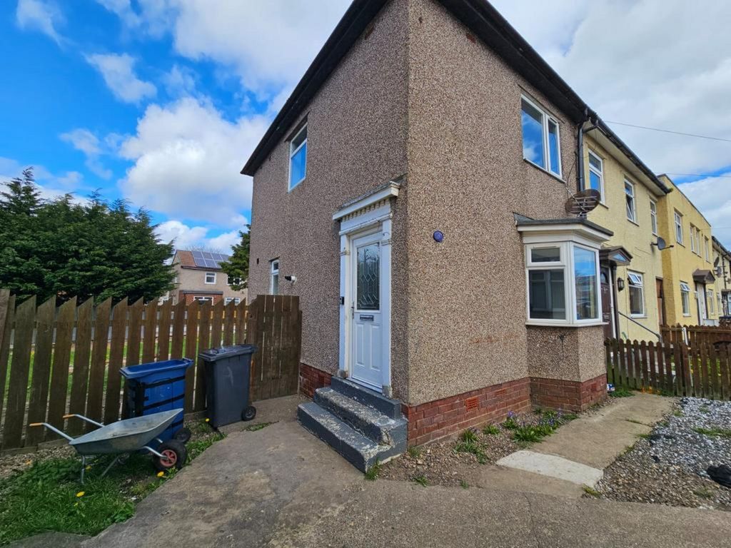 Property photo 1 of 2