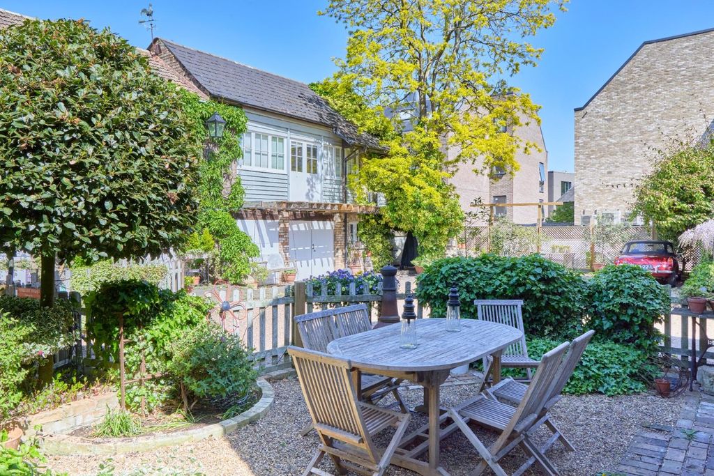 Additional image 36 of 10 bed terraced house for saleVictoria Road, Cambridge CB4