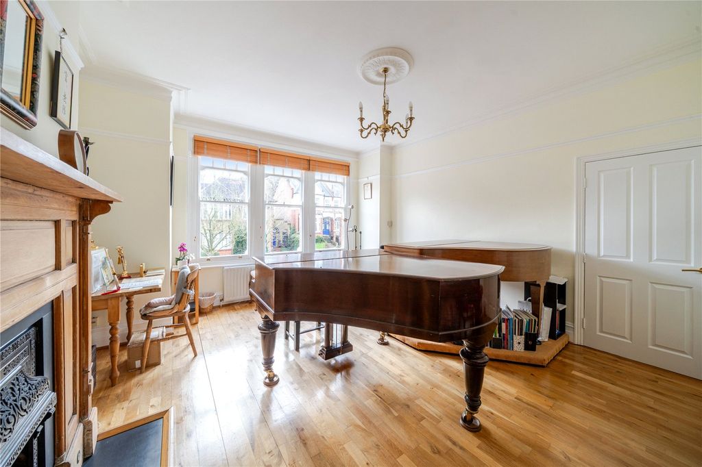 Property photo 2 of 18 Picture No. 02