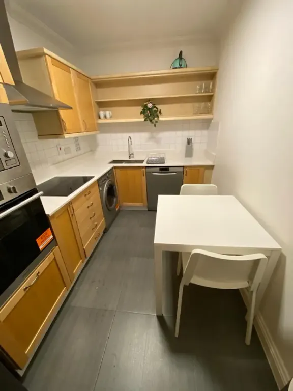 Property photo 3 of 4