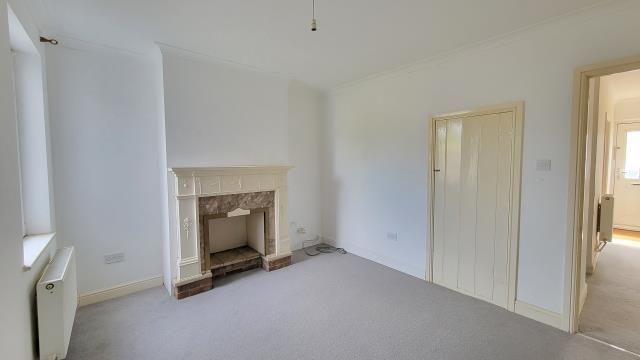 Property photo 2 of 7 Internal View