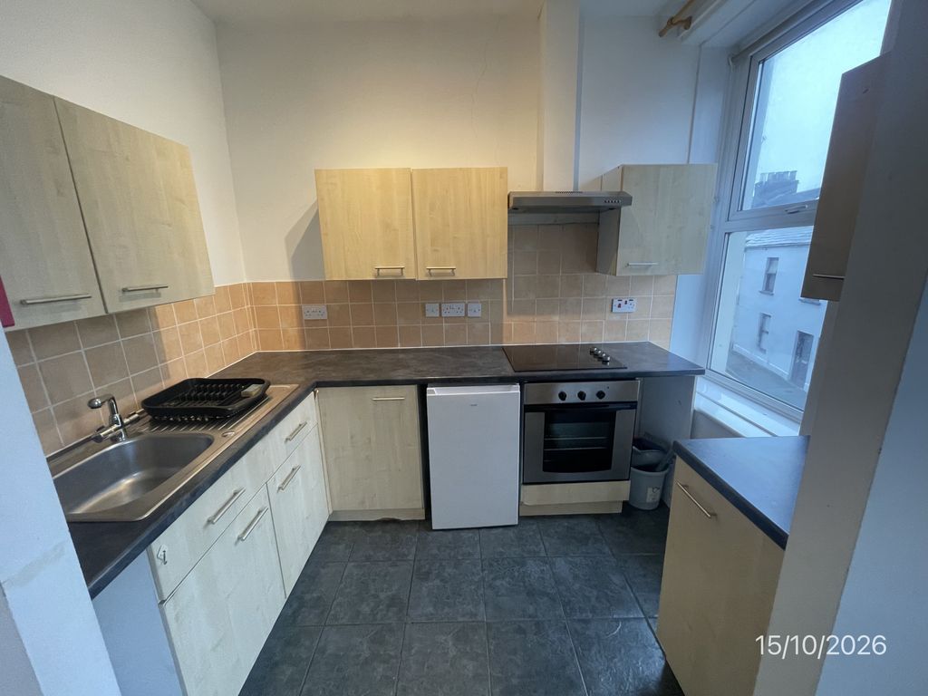 Property photo 3 of 6 Img_7466