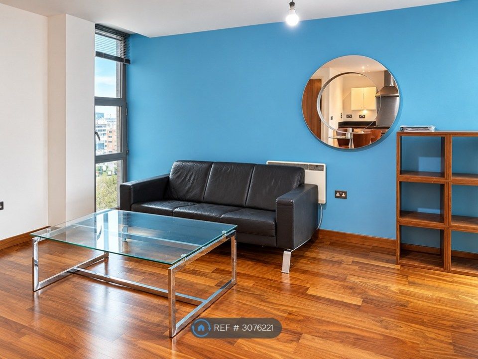 Property photo 1 of 3