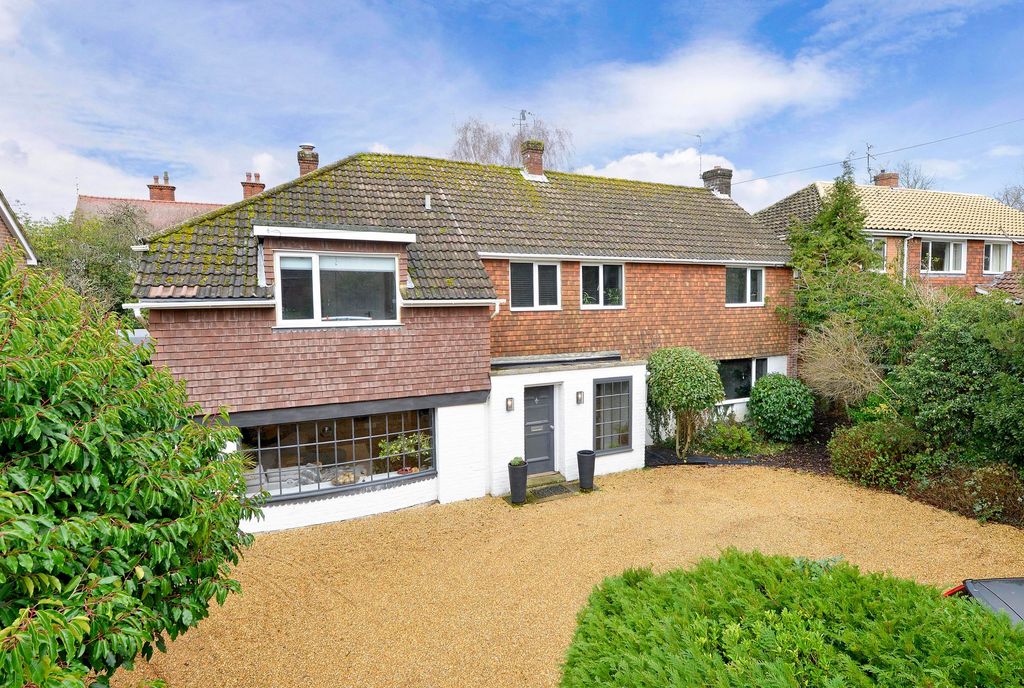 Property photo 1 of 19