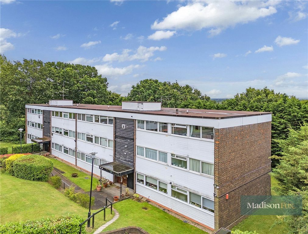Property photo 1 of 22 Picture No. 04