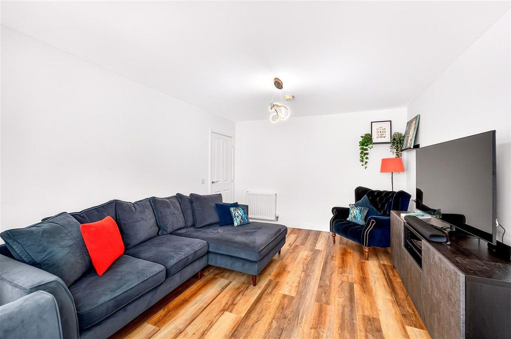 Additional image 4 of 5 bed detached house for saleBrotherton Forest, Livingston EH54