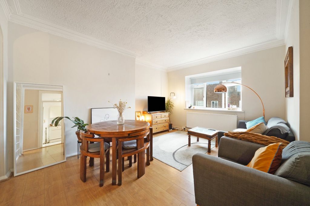 Property photo 2 of 16 Picture No. 67