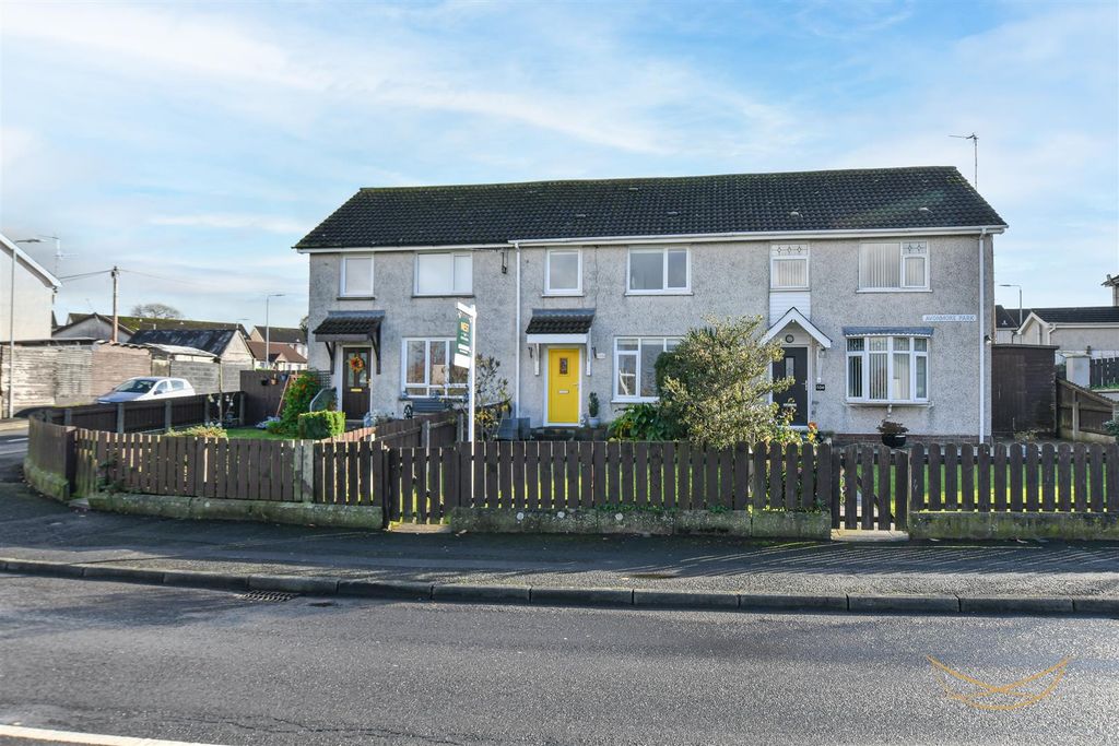 Property photo 2 of 36 Dhp-18.Jpg