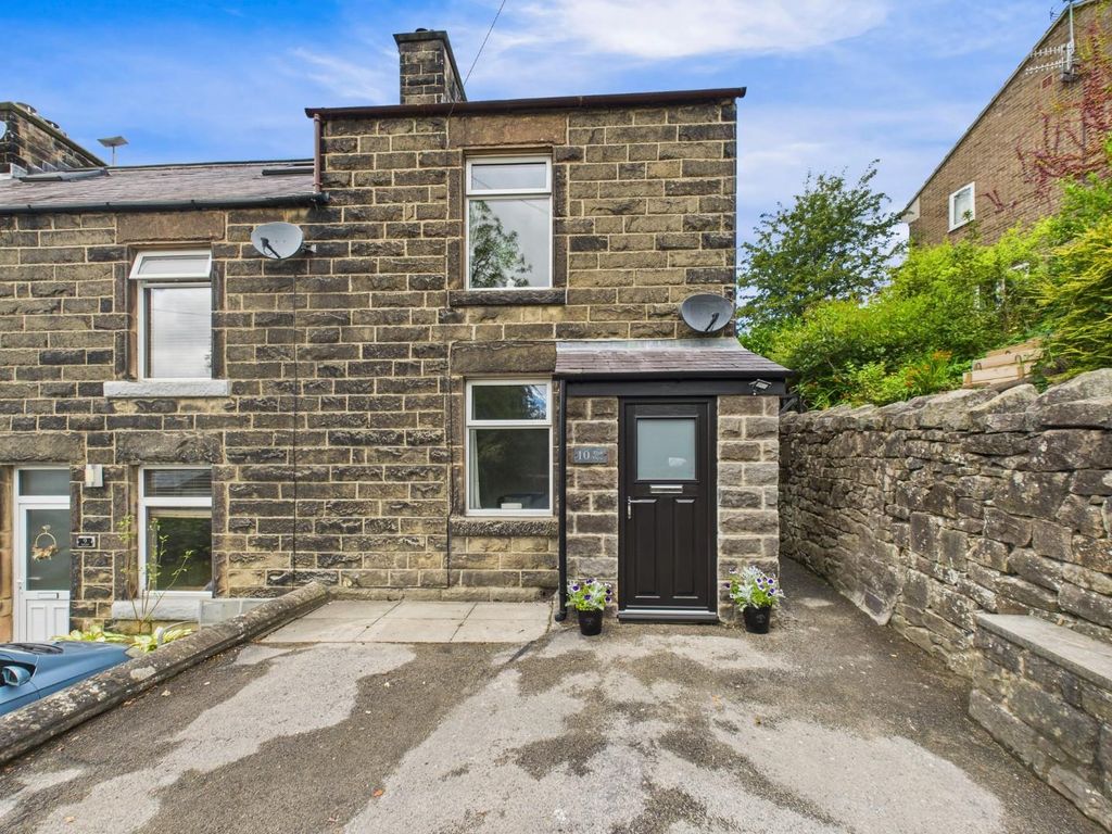Property photo 1 of 28 Cam05513G0-Pr0025-Still036.Jpg
