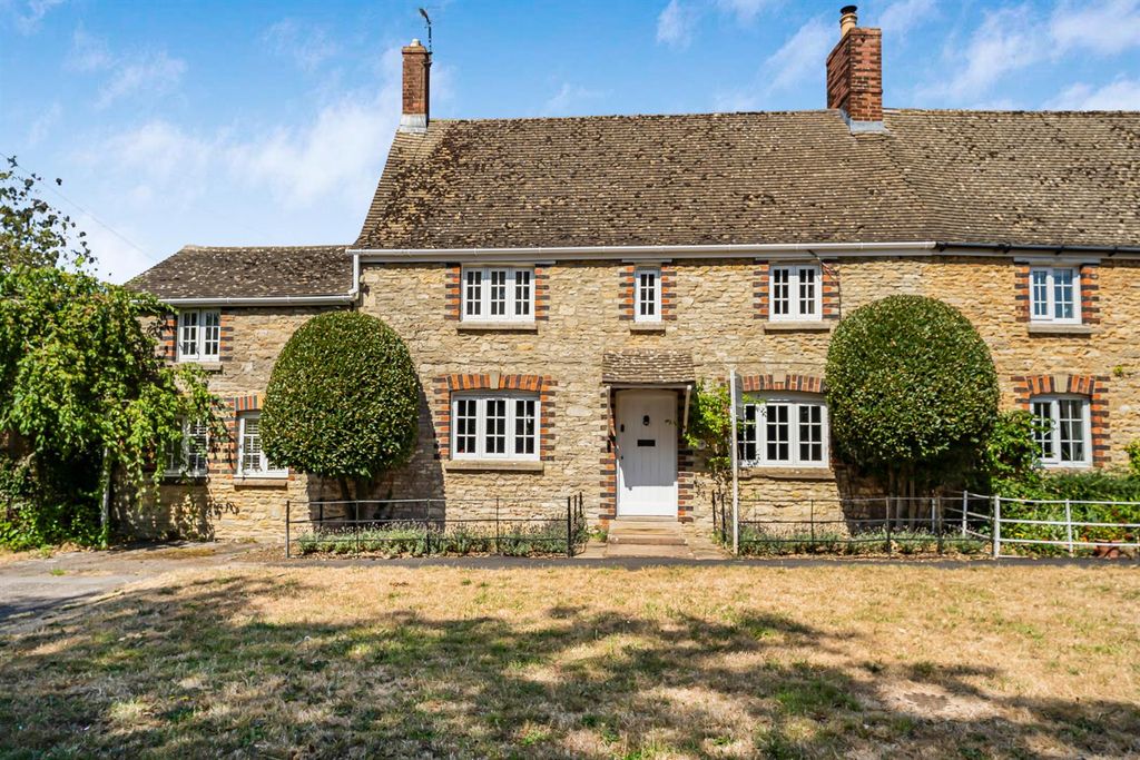 Property photo 1 of 18 Rose Cottage-10.Jpg
